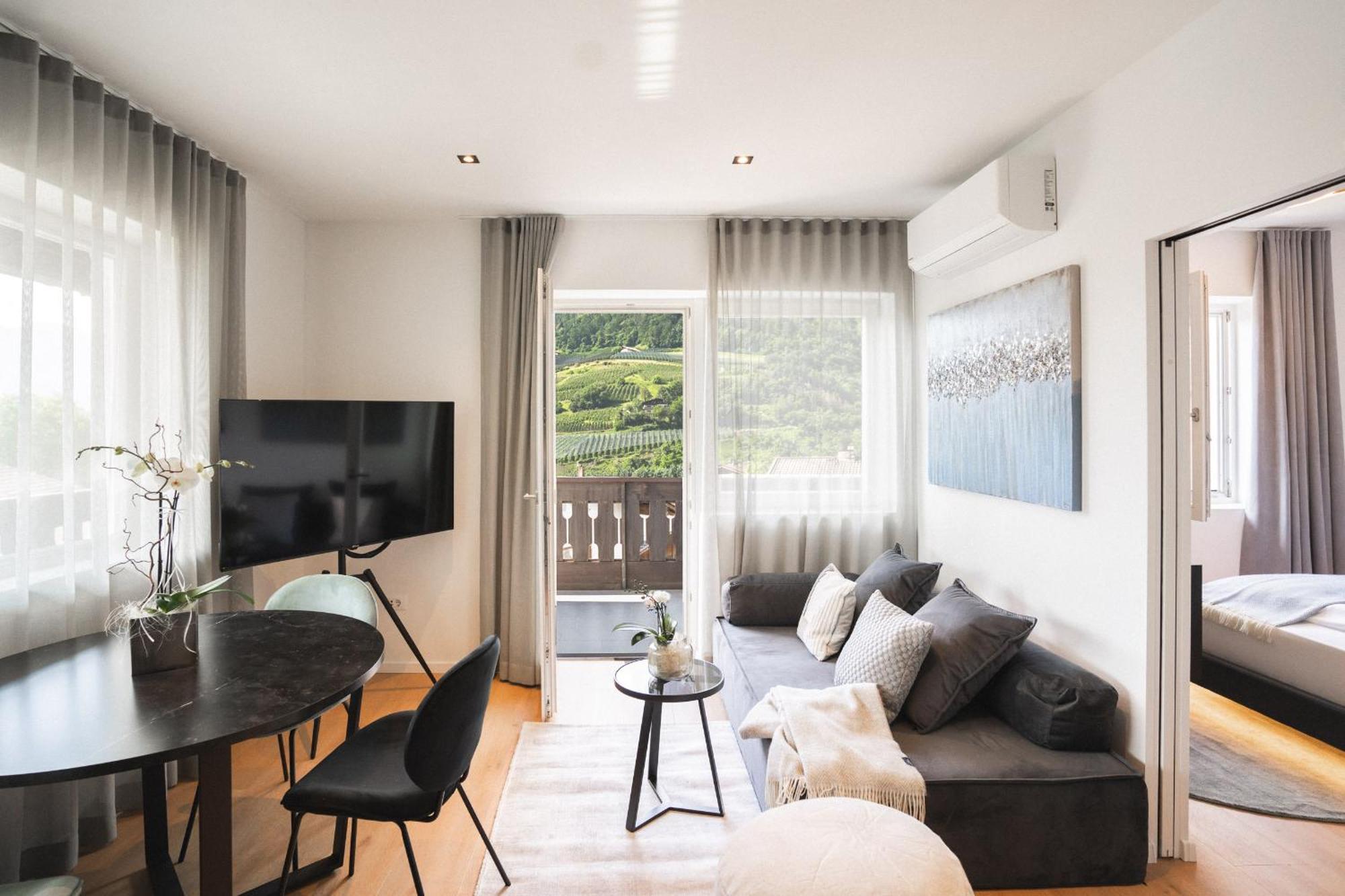 Luxe Vista City Apartments Algund Экстерьер фото